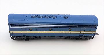 <b>Märklin HO 4081</b><br>AC analog<br>Typ EMD F7 B-Unit<br>Ergänzungswagen<br><br><br><br>Zustand: 1-2 mit Originalverpackung<br>Preis: 75,00 Euro<br><br><b><b><font color=#cc0000></font></b></b><br>