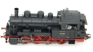 <b>Liliput HO L131362</b><br>AC (für Mäklin) Digital <br>BR 92 202 der DR<br>Dampflokomotive<br><br><br><br>Zustand: 1-2 mit Originalverpackung <br>Preis: 130,00 €<br><br><b><b><font color=#cc0000>VERKAUFT</font></b></b><br>