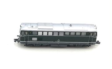 <b>JC N 60050</b><br>DC analog mit Schnittstelle<br>ÖBB 2043<br>Diesellokomotive<br><br><br><br>Zustand: 1-2 <br>Preis: 110,00 Euro<br><br><b><b><font color=#cc0000>VERKAUFT</font></b></b><br>