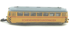 <b>Märklin mini-club Z 8802</b><br>DC analog<br>Schienenreinigungswagen<br><br><br><br><br>Zustand: 1-2 mit Originalverpackung <br>Preis: 75,00 Euro <br><br><b><b><font color=#cc0000>VERKAUFT</font></b></b><br>