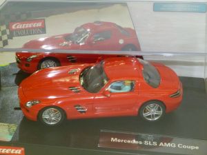 <b>Carrera Evolution 233676</b><br>Digital nachrüstbar<br>Mercedes SLS AMG Coupe<br><br><br><br><br>Zustand: NEU<br>Preis: 30,00 Euro<br><br><b><b><font color=#cc0000></font></b></b><br>